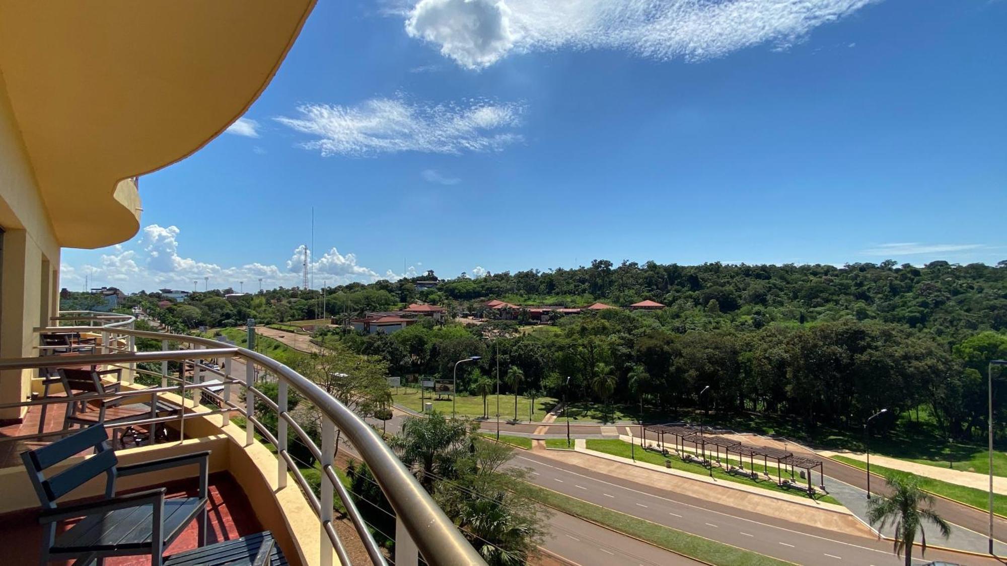 Grand Crucero Hotel Puerto Iguazu Exterior photo